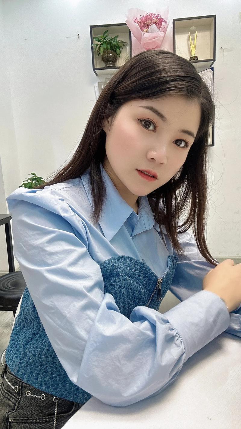  27岁女性