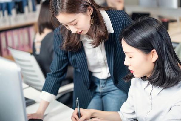  职场女性