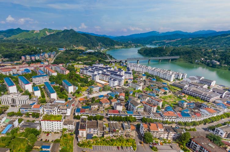  洪江地区