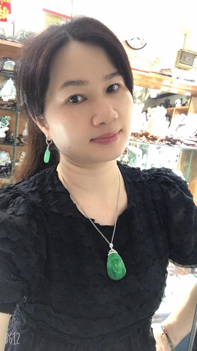 40岁妇女