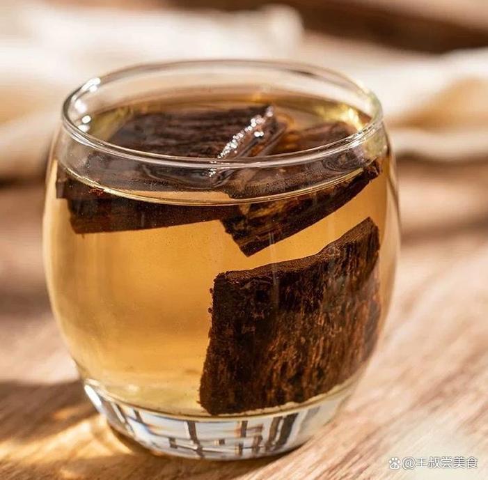 杜仲泡水