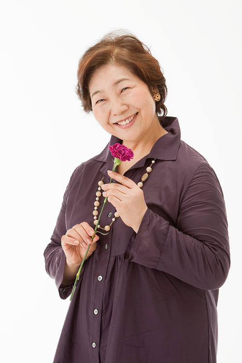  高龄妇女